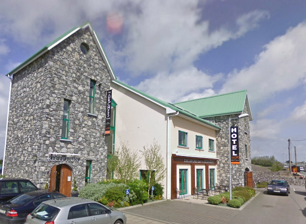 Cois Chlair Hotel, Claregalway