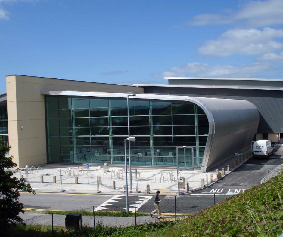 nuig sports centre